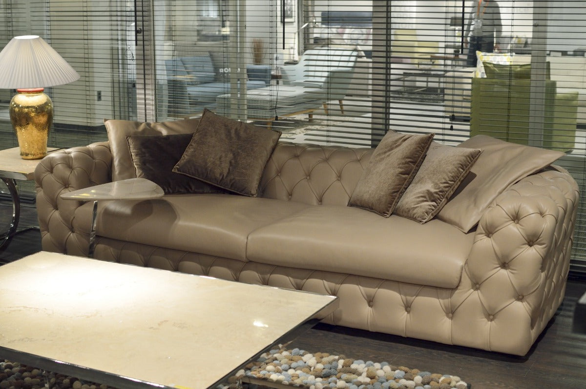 Stone International Boa Maxi Chester Leather Sofa