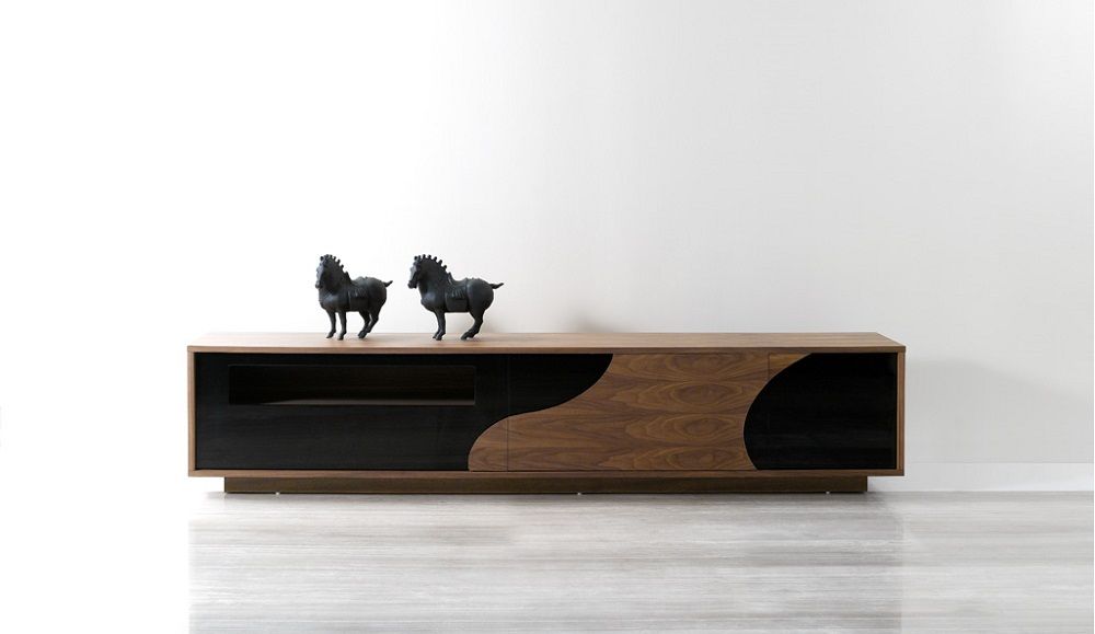 J & M 101F TV Stand