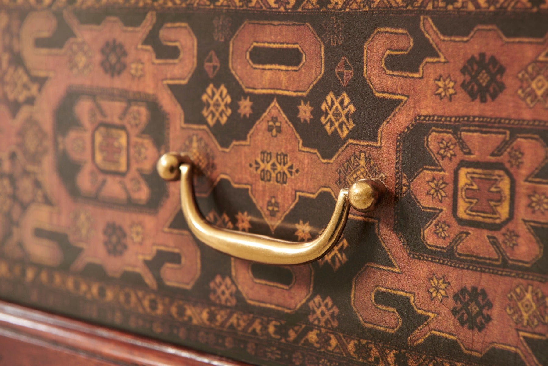 Theodore Alexander Hammadan Side Table
