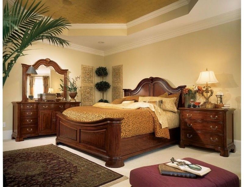 American Drew Cherry Grove Mansion Bed, Queen