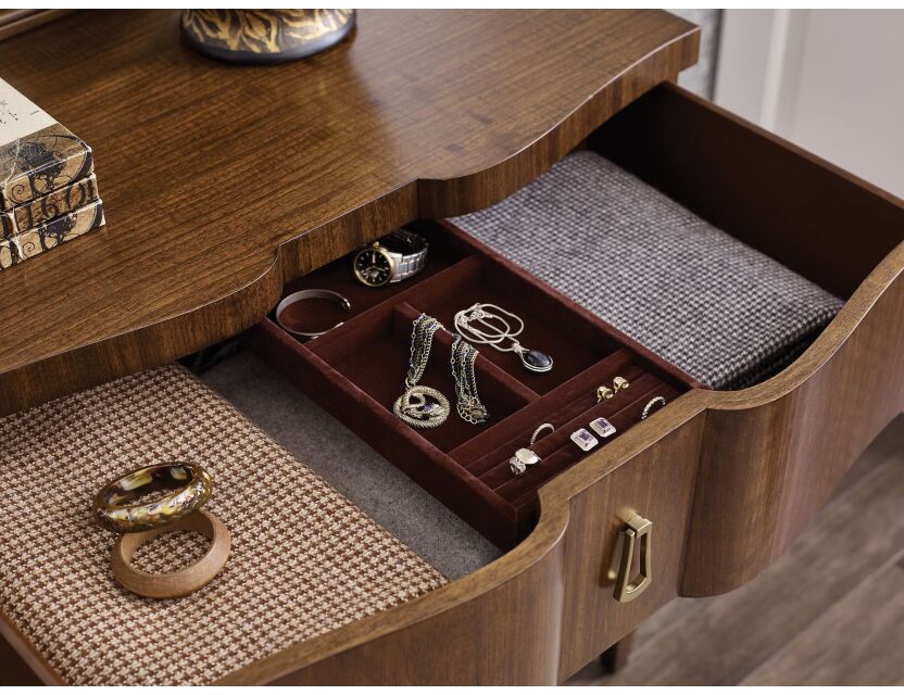 American Drew Vantage Littleton Drawer Dresser