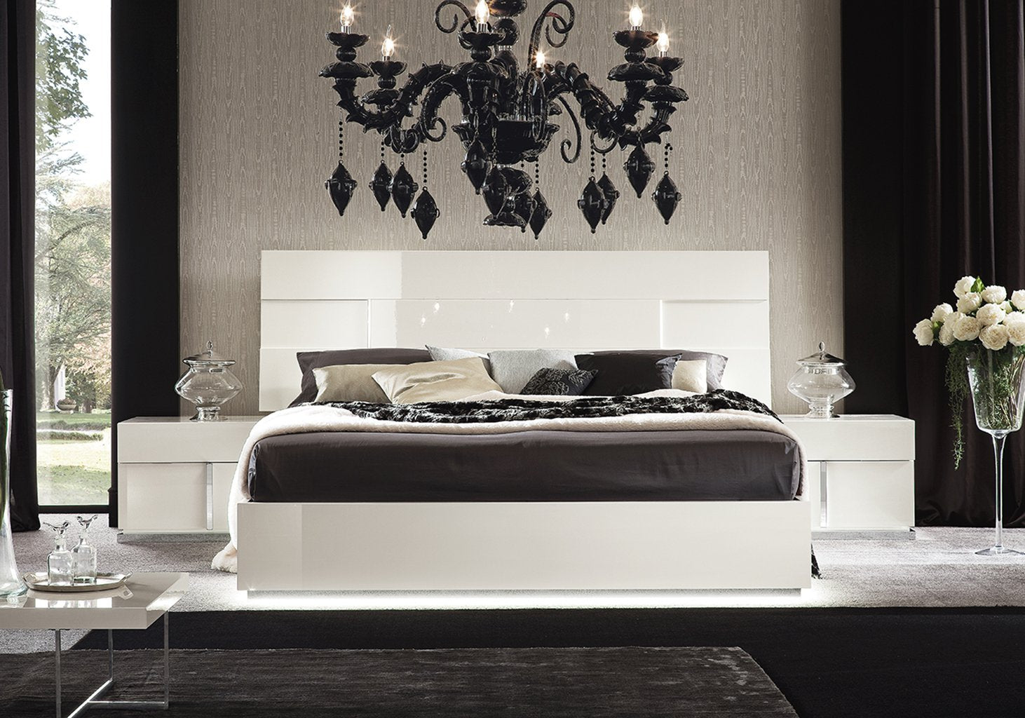 Canova Modern Bedroom Set