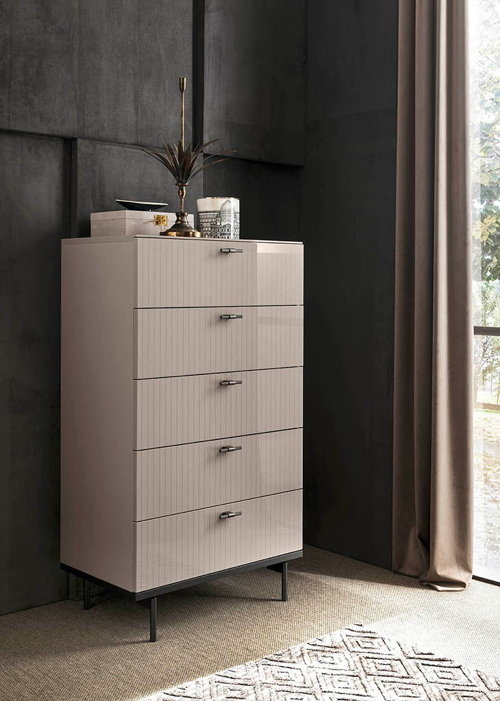 Claire Modern Bedroom Set