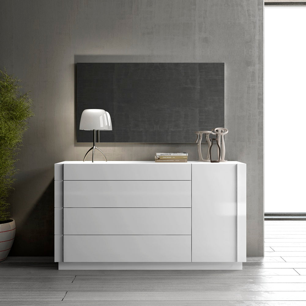 Amora Dresser and Mirror | J & M Furniture