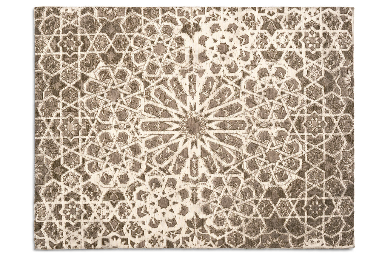 Calligaris Arabia Arab-Inspired Rug With Vintage Look