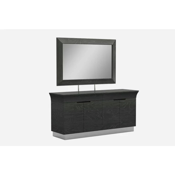 Ariana Buffet, Gray