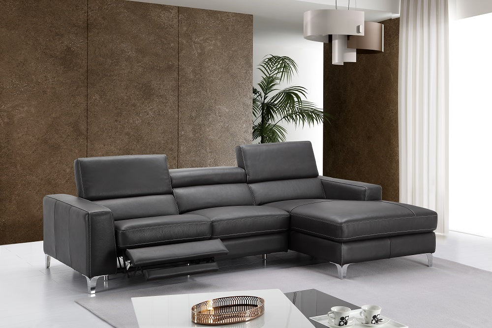  Left Facing Chaise