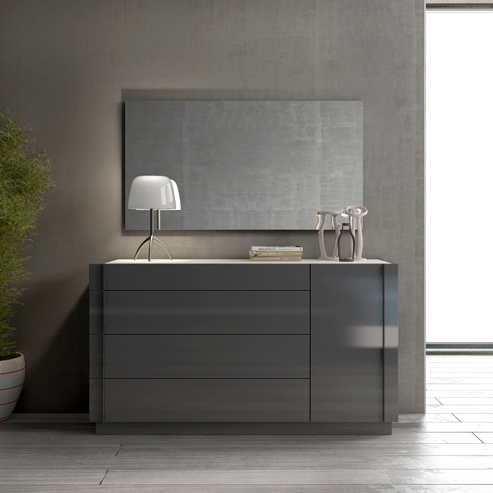 Braga Dresser and Mirror | J&M Furniture