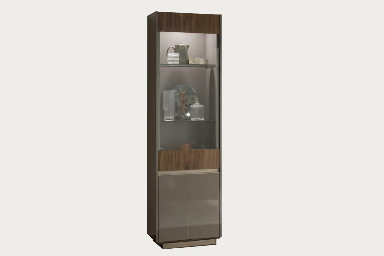 Corso Como 1-Door Curio Cabinet, Right