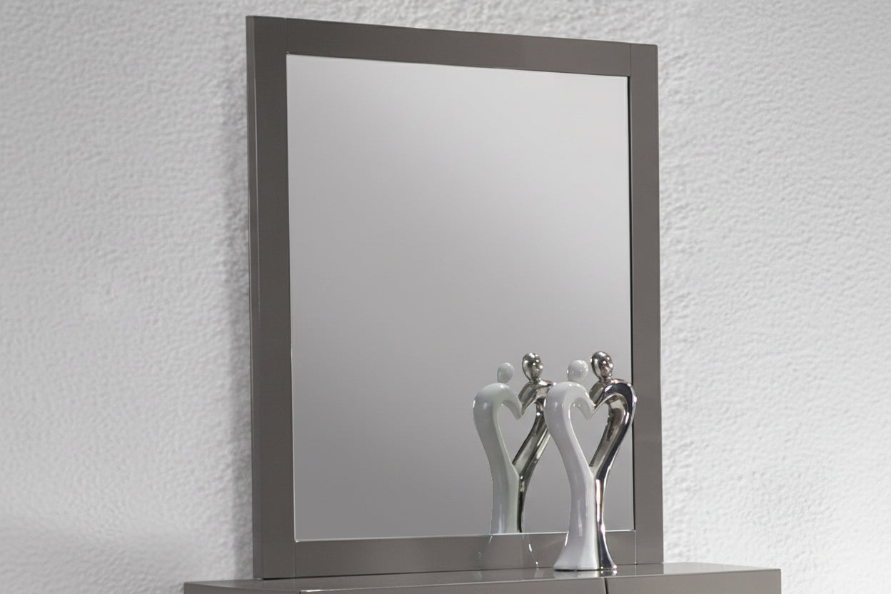 Chintaly Delhi Mirror