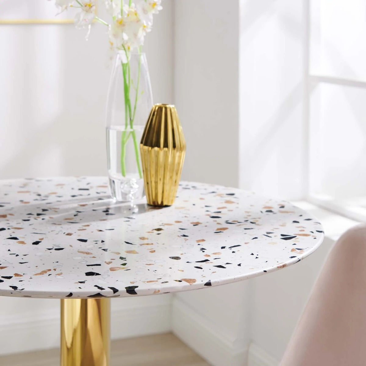 Modway Verne 28" Round Terrazzo Dining Table Gold White