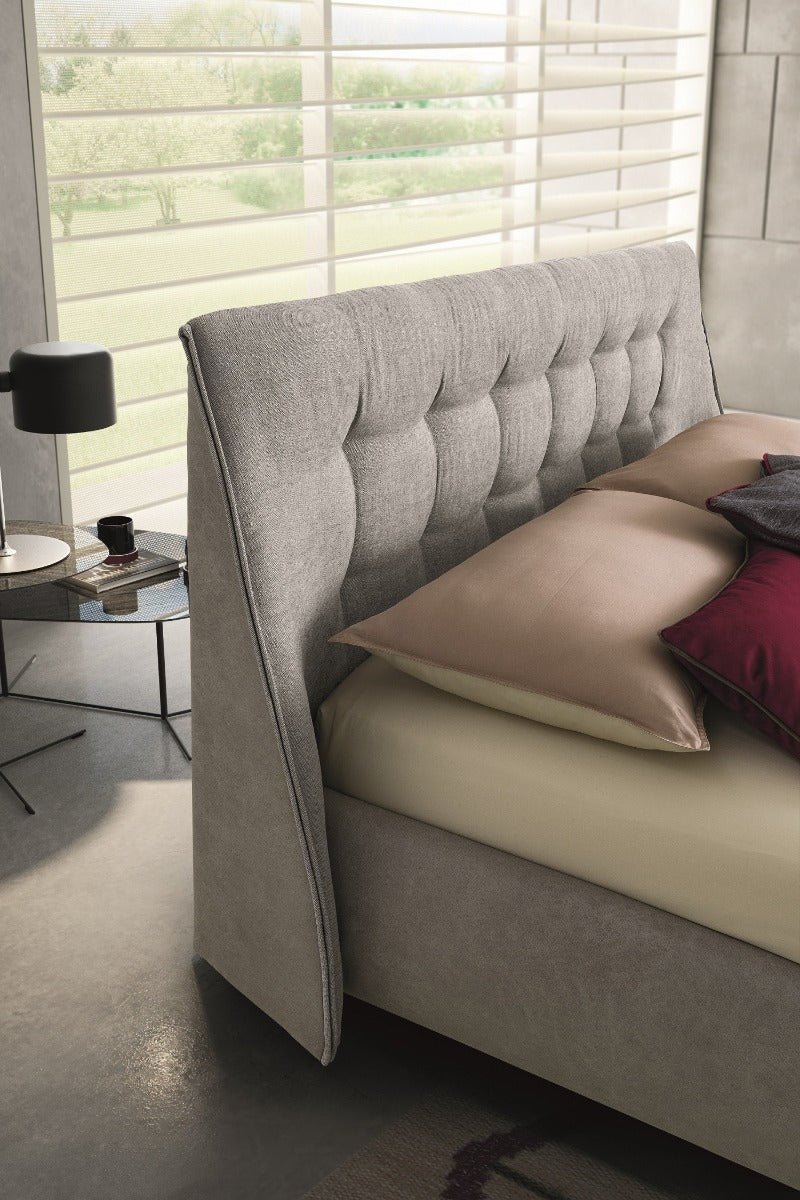 J & M Guscio Storage Bed