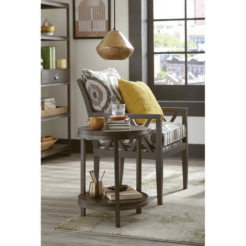 Hammary Baja II Round End Table