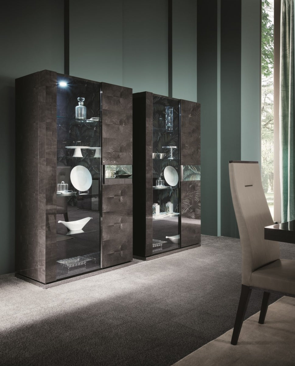 Heritage 2-Door Curio | ALF (+) DA FRE
