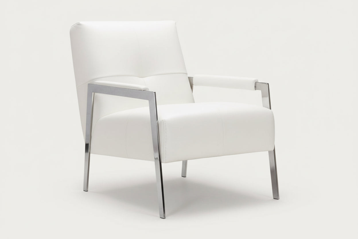 I765 Amrchair in Light Grey Leather