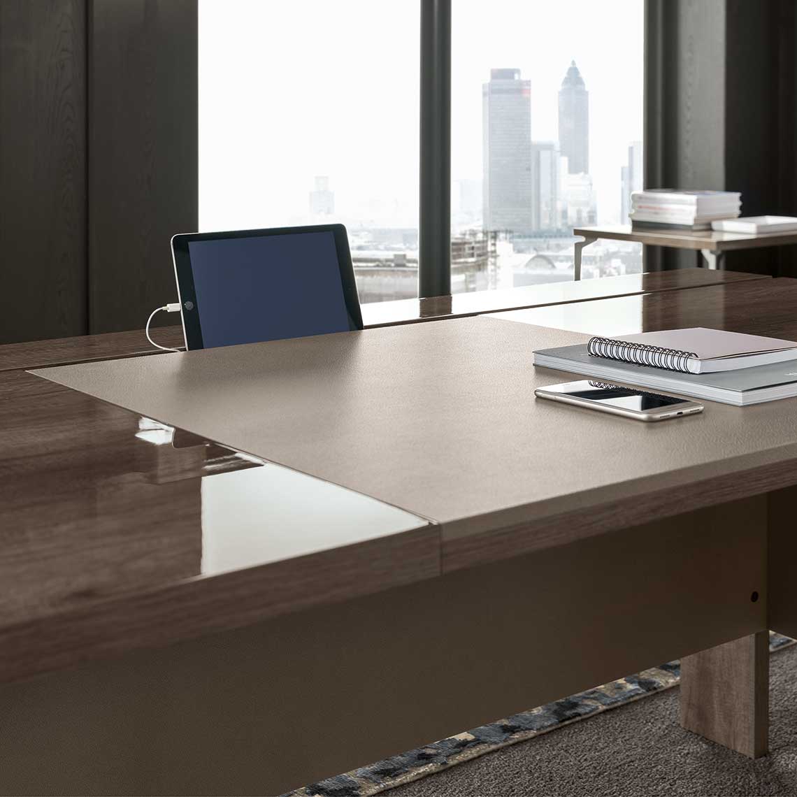Matera Desk 71" | 20 Weeks Delivery Lead Time
