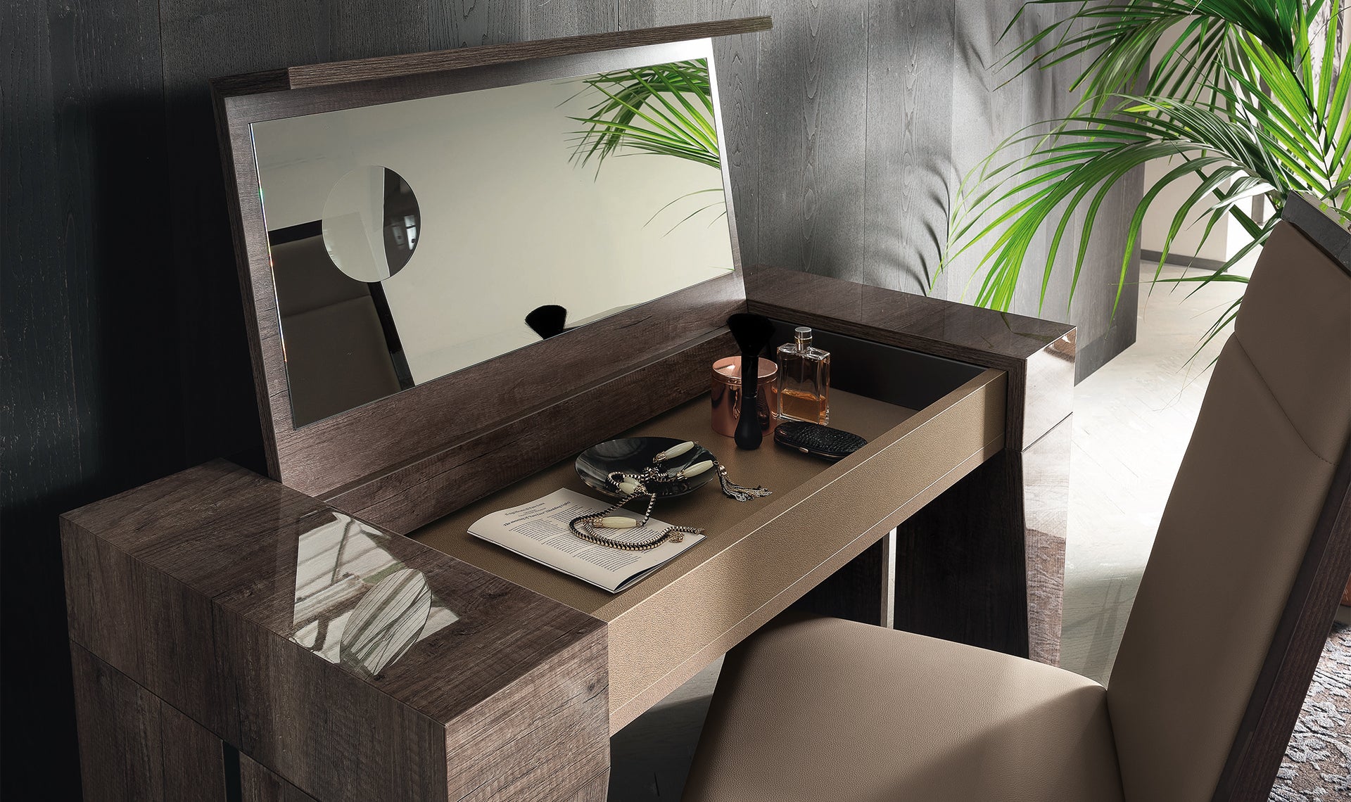 Matera Vanity Table with Mirror| Alf + Da Fre