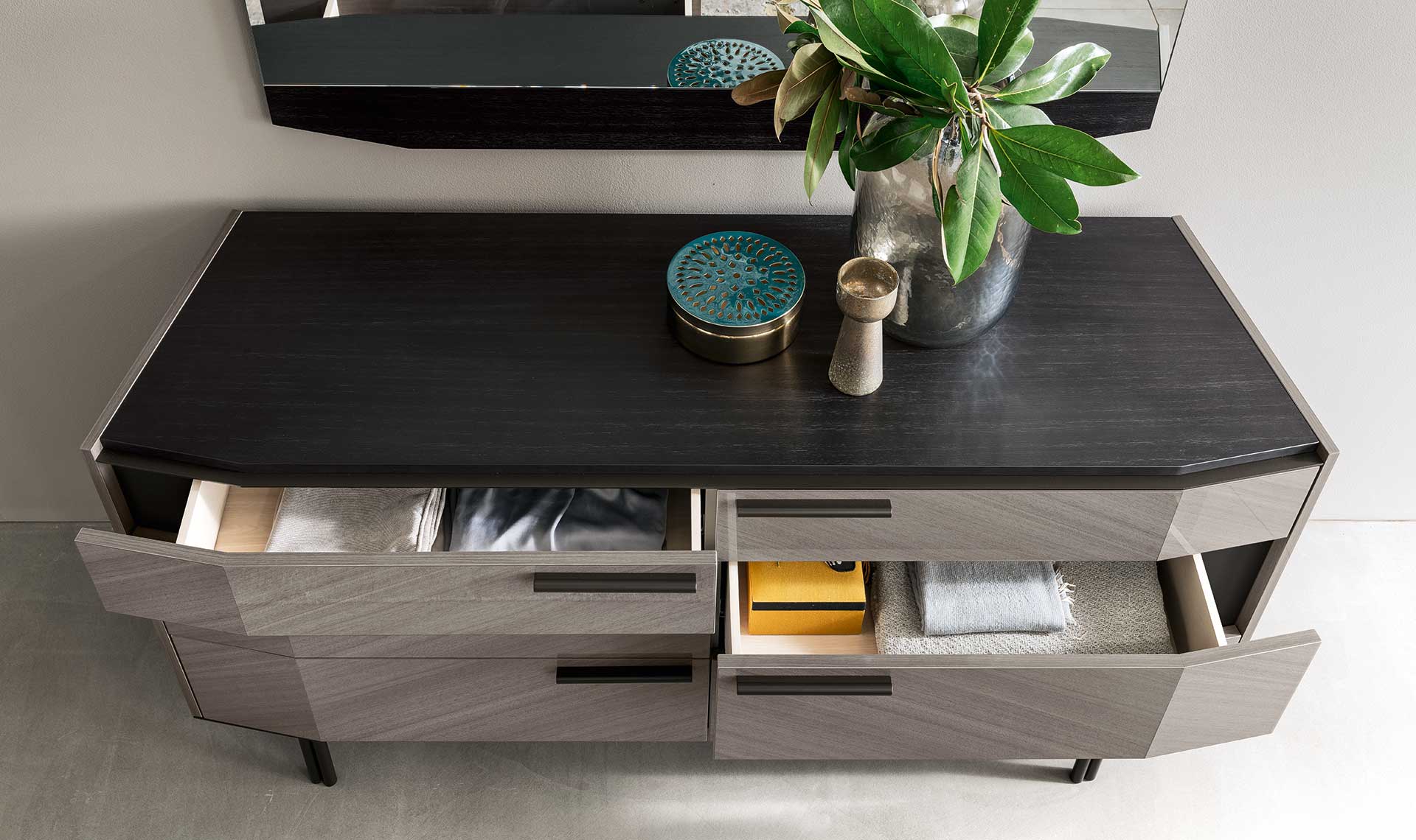 Olympia Chest | ALF (+) DA FRE