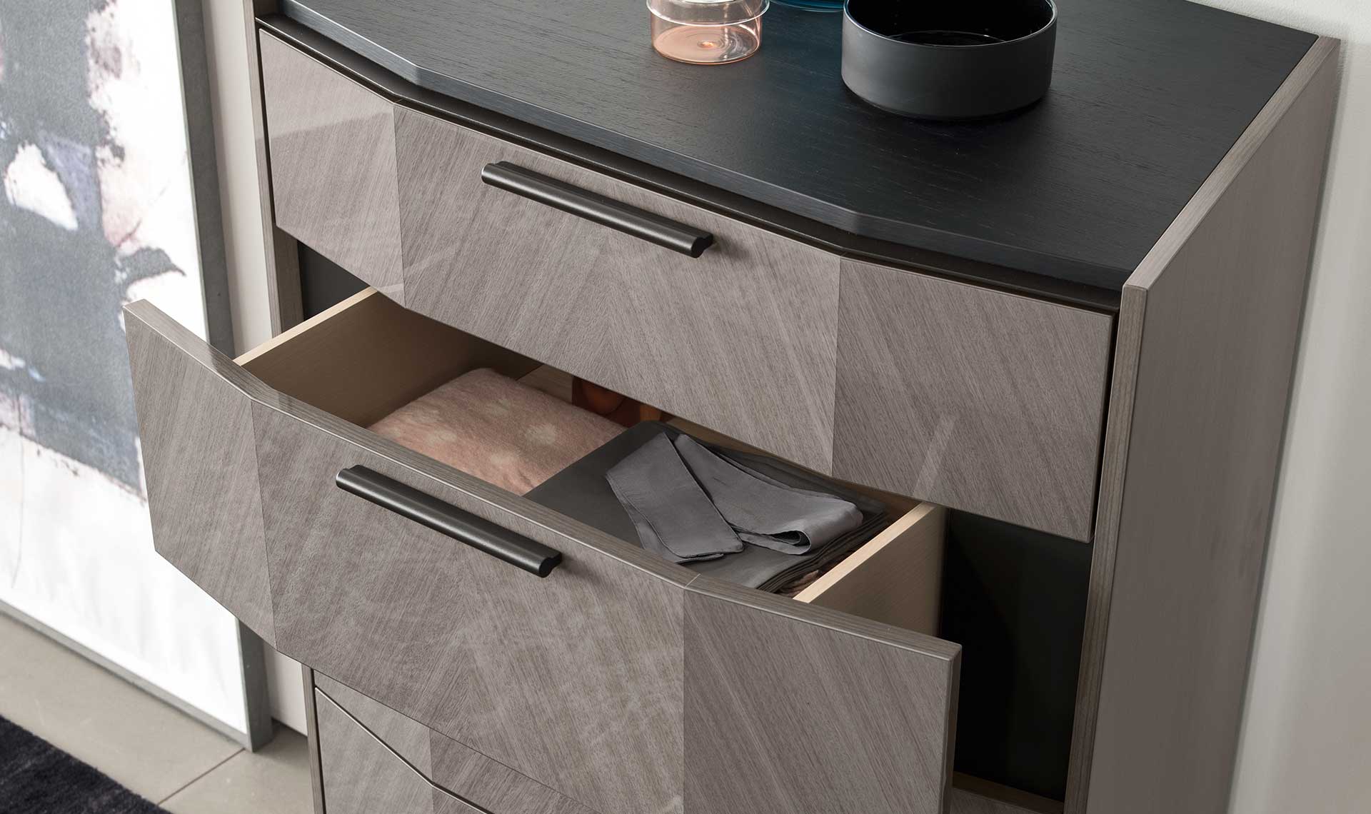 Olympia Chest | ALF (+) DA FRE