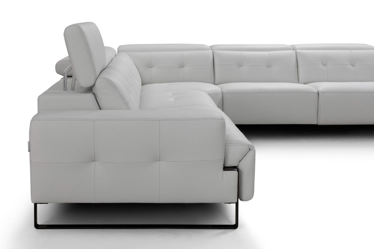 Incanto I772 Leather Sectional with Recliners, Light Grey