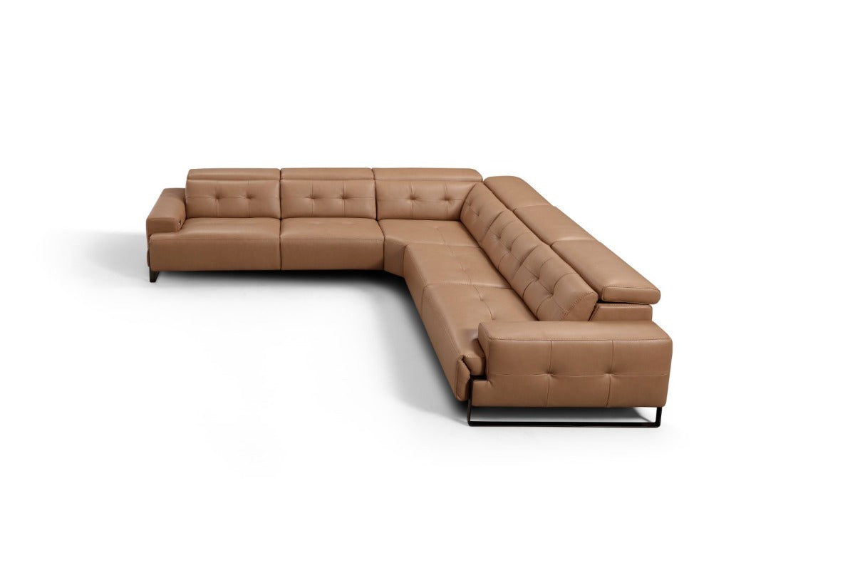 Incanto I772 Leather Sectional with Recliners in Caramel Leather