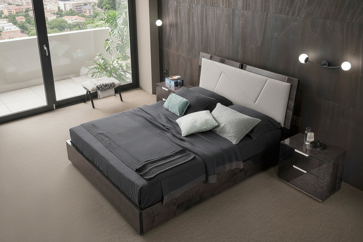 Riviera Modern Nightstand