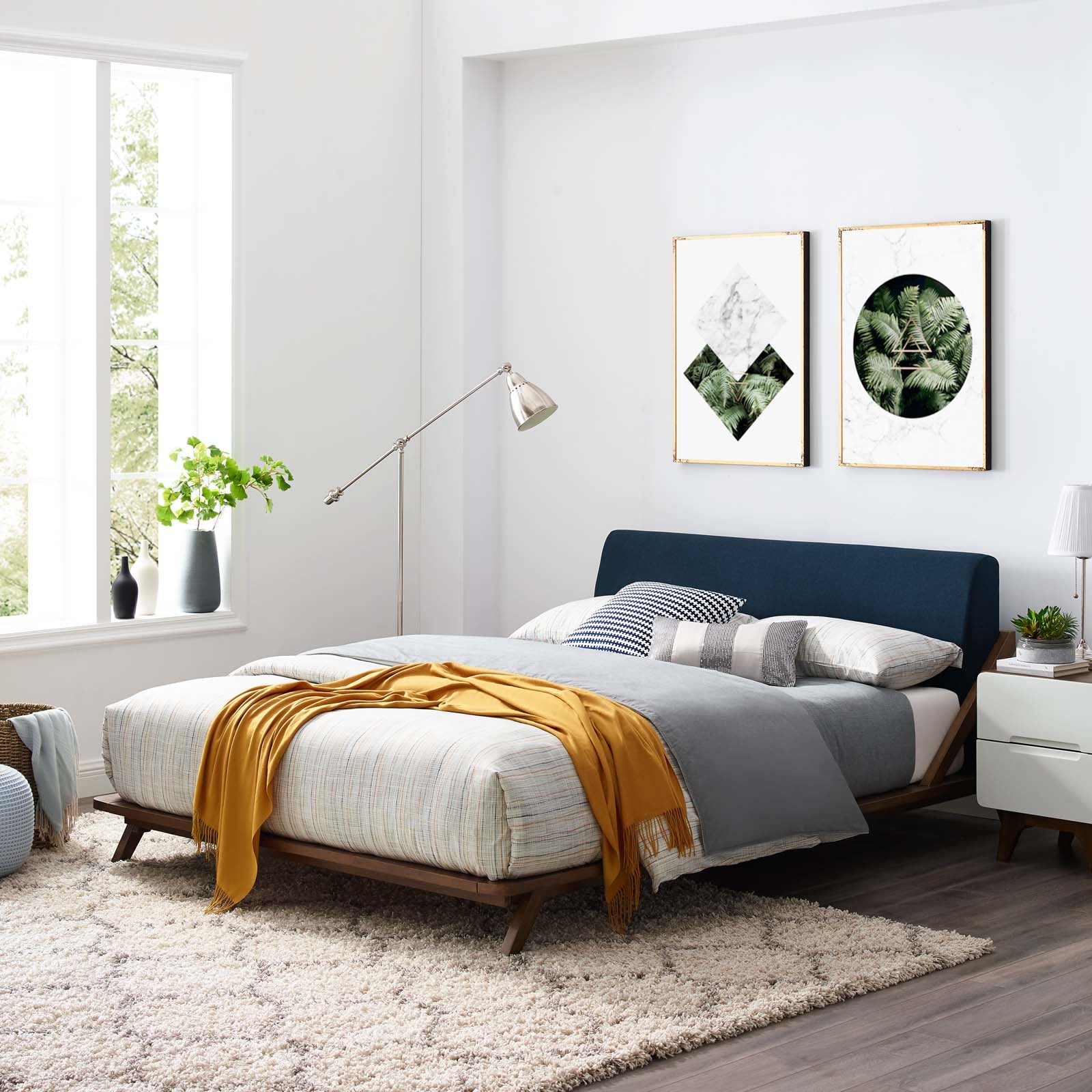 Modway Luella Upholstered Fabric Platform Bed, Queen